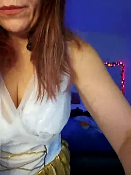 Ellie-L-Elizabeth online show from 11-02-25, 04:15