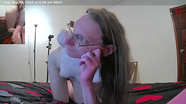 CDAdalyn online show from 09-30-25, 08:08