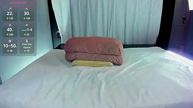 EmilieRankk online show from 01-15-25, 09:45