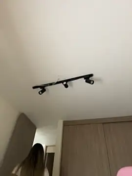 lunablossom  online show from 04-26-26, 10:07