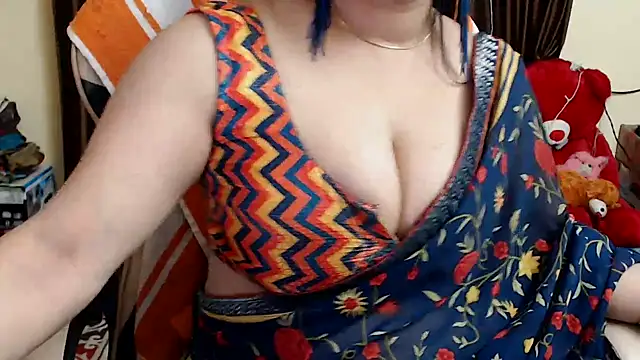 Naughty Kashish online show from 12-13-24, 12:39