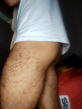 Snapshot of MikeMiller2 chatting on 01-06-26, 11:47 MikeMiller2 online show from 01-06-26, 11:47