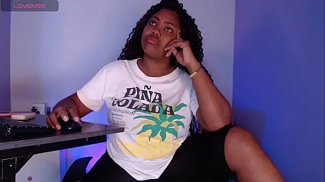 Snapshot of niawk_ chatting on 02-16-25, 11:59 niawk  online show from 02-16-25, 11:59