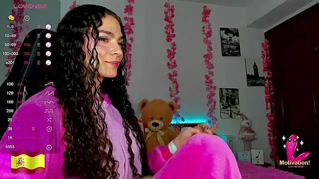 gabrielatafur  online show from 12-14-24, 01:17