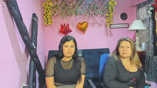 lesbiancuple online show from 02-24-26, 12:25