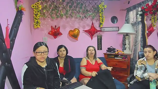 lesbiancuple online show from 03-20-26, 11:59