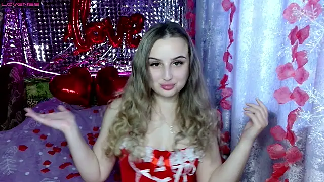 Snapshot of Careys_universe chatting on 02-14-25, 04:37 Careys universe online show from 02-14-25, 04:37