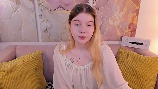 ohmyJuliet online show from 01-17-25, 02:29