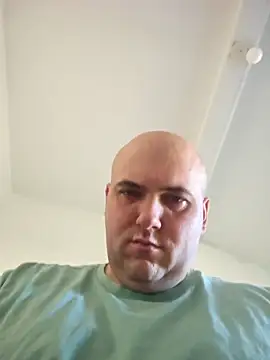 mario890605 online show from 09-12-25, 08:25