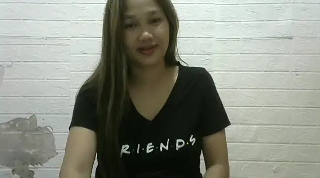 Snapshot of hotsexypusie chatting on 01-16-25, 11:16 hotsexypusie online show from 01-16-25, 11:16