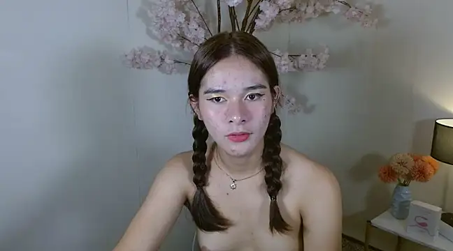 Snapshot of Mimi_Cums chatting on 03-11-25, 04:07 Mimi Cums online show from 03-11-25, 04:07