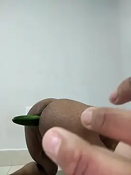 Rafael24445473 online show from 11-22-25, 05:56