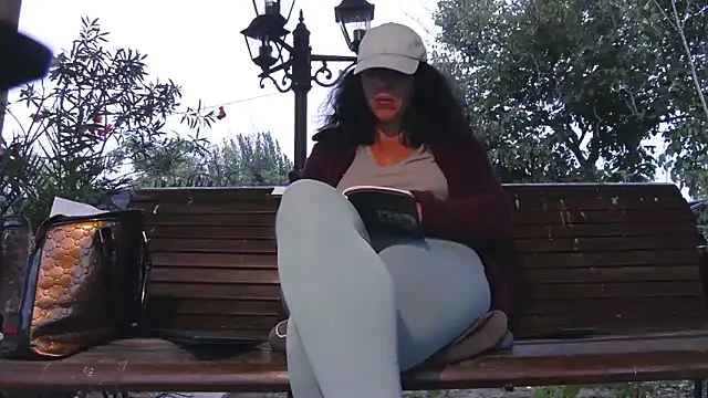 SquirtyMellissaLabia online show from 09-10-25, 04:29