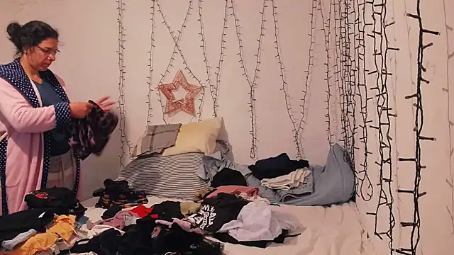 SquirtyMellissaLabia online show from 10-02-25, 07:15