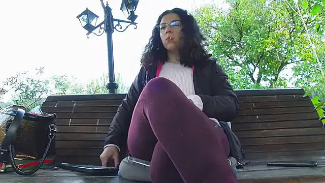 SquirtyMellissaLabia online show from 10-09-25, 06:00