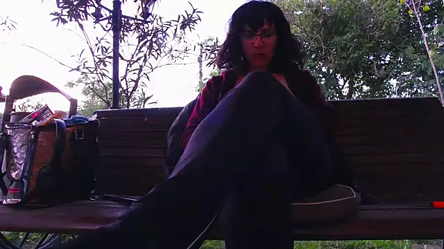 Snapshot of SquirtyMellissaLabia chatting on 05-30-26, 05:21 SquirtyMellissaLabia online show from 05-30-26, 05:21