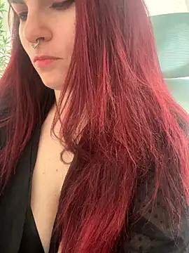 LunaMoongirl online show from 09-25-25, 03:05