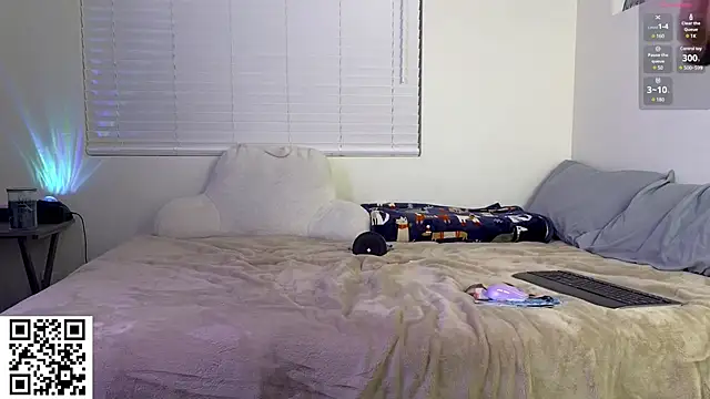 AriannaPena online show from 01-30-25, 02:27