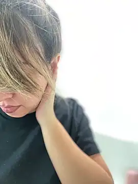 AriannaPena online show from 01-31-25, 03:30