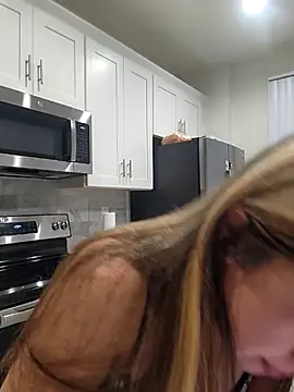 AriannaPena online show from 03-14-25, 07:04