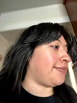 AriannaPena online show from 10-03-25, 10:40