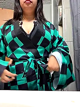 AriannaPena online show from 10-19-25, 10:32