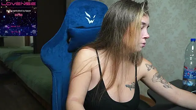 Snapshot of Sandra_SW_ chatting on 03-03-25, 05:29 Sandra SW online show from 03-03-25, 05:29