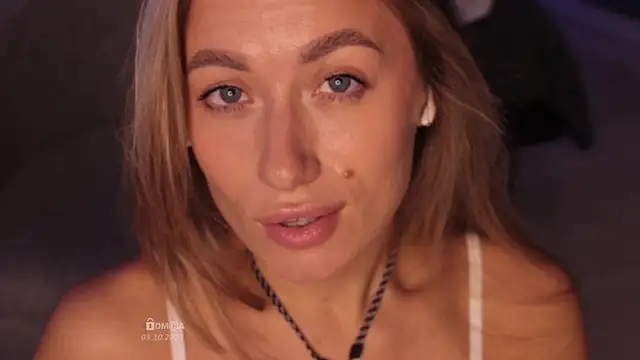 Blondie Bunny online show from 11-03-25, 04:03