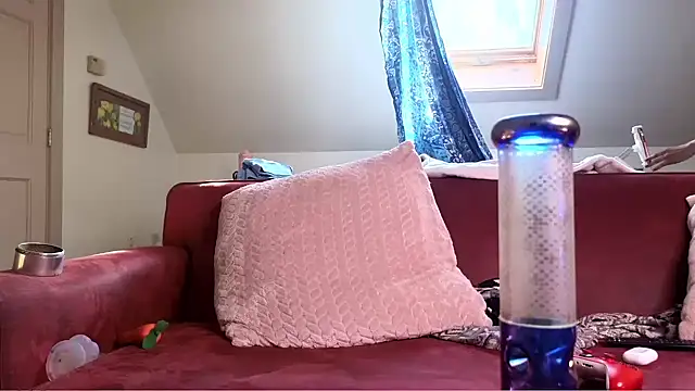 Snapshot of queendab626 chatting on 02-11-25, 05:50 queendab626 online show from 02-11-25, 05:50