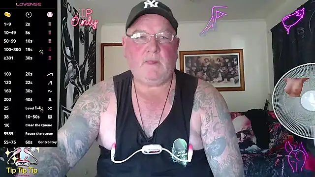 HOTANAL online show from 04-19-26, 03:28