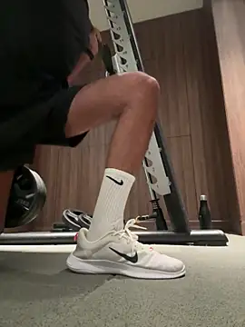 Snapshot of aston009 chatting on 03-25-26, 07:03 aston009 online show from 03-25-26, 07:03