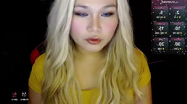 Snapshot of stacey_wills44 chatting on 01-26-25, 06:27 stacey wills44 online show from 01-26-25, 06:27