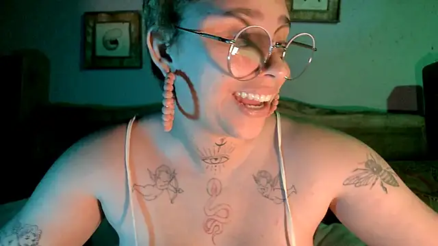 Lilmuh  online show from 02-22-25, 11:46