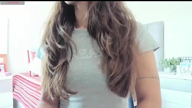 Charlotte7-7 online show from 09-26-25, 04:22