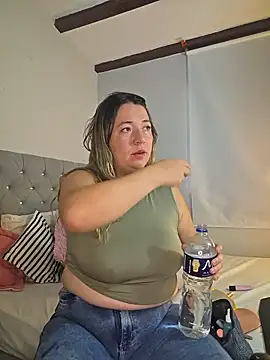 isabella rossse online show from 01-10-26, 02:19