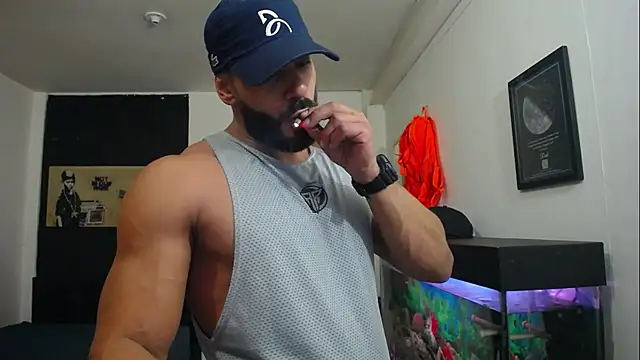 romeolovedark online show from 02-07-25, 06:24