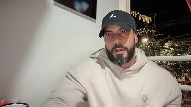 romeolovedark online show from 11-07-25, 04:45