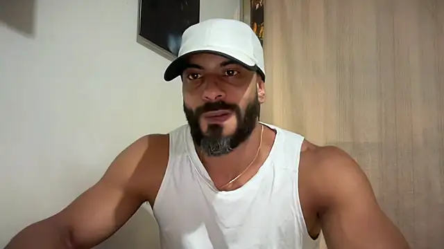 Snapshot of romeolovedark chatting on 05-30-26, 02:19 romeolovedark online show from 05-30-26, 02:19