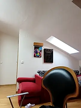 laura dirtyhot online show from 11-10-25, 08:02