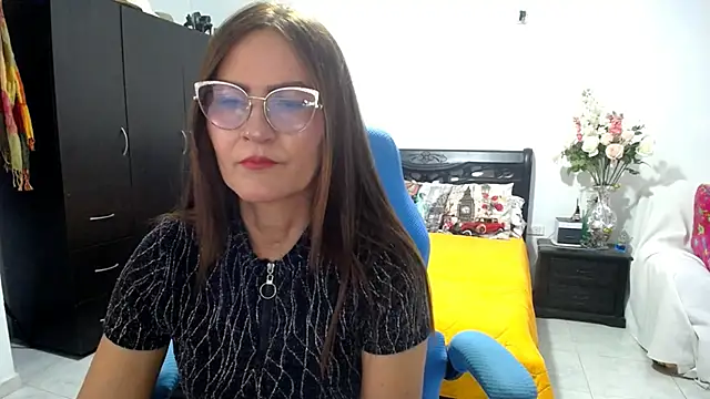 Snapshot of Xiimen chatting on 10-28-25, 11:07 Xiimen online show from 10-28-25, 11:07