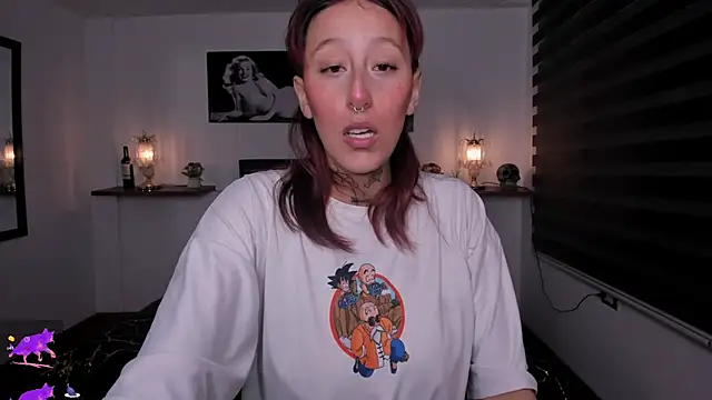 Snapshot of Mariana_Joness chatting on 09-13-25, 03:06 Mariana Joness online show from 09-13-25, 03:06