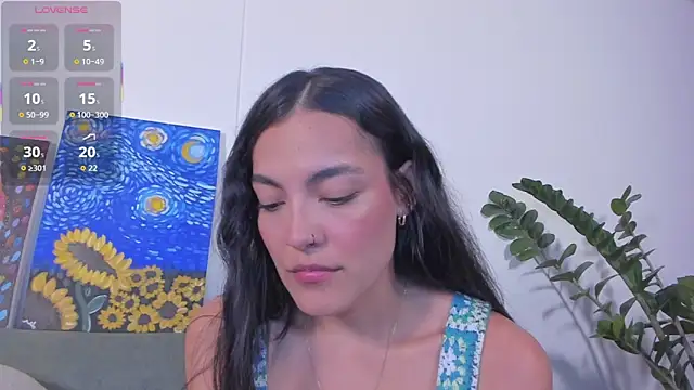 TIFFANYRUSSO online show from 03-18-26, 06:16