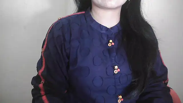 Snapshot of Chanchal--Navya chatting on 01-22-25, 01:32 Chanchal--Navya online show from 01-22-25, 01:32