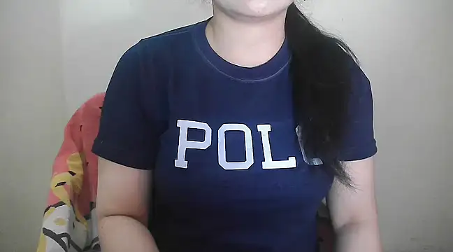 Snapshot of Chanchal--Navya chatting on 01-24-25, 01:57 Chanchal--Navya online show from 01-24-25, 01:57