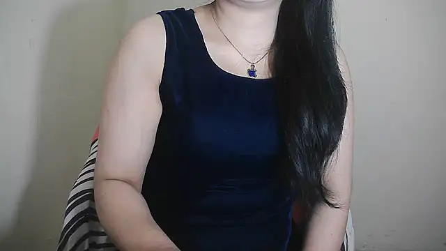 Snapshot of Chanchal--Navya chatting on 01-30-25, 07:04 Chanchal--Navya online show from 01-30-25, 07:04