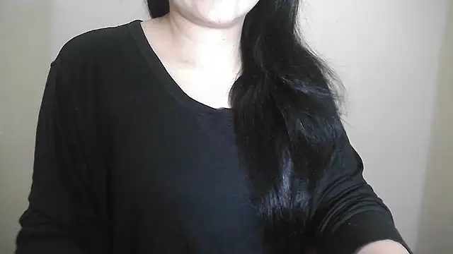 Snapshot of Chanchal--Navya chatting on 02-10-25, 02:05 Chanchal--Navya online show from 02-10-25, 02:05