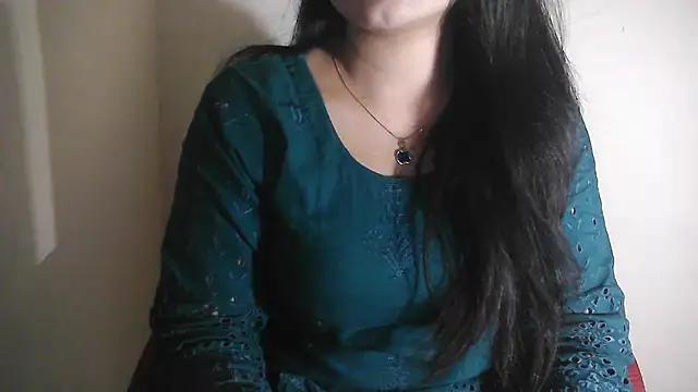 Snapshot of Chanchal--Navya chatting on 02-24-25, 01:21 Chanchal--Navya online show from 02-24-25, 01:21