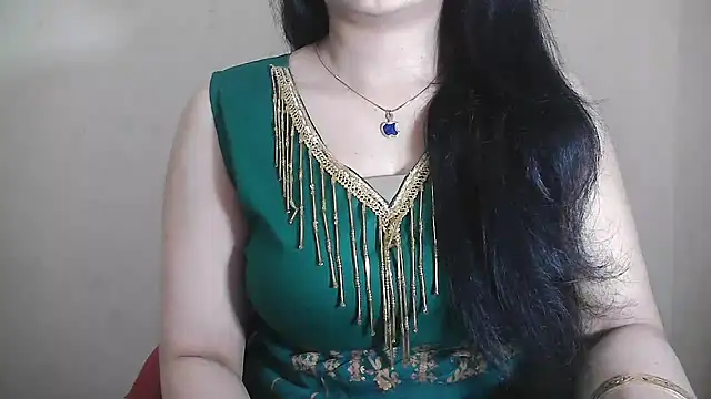 Snapshot of Chanchal--Navya chatting on 02-27-25, 05:36 Chanchal--Navya online show from 02-27-25, 05:36