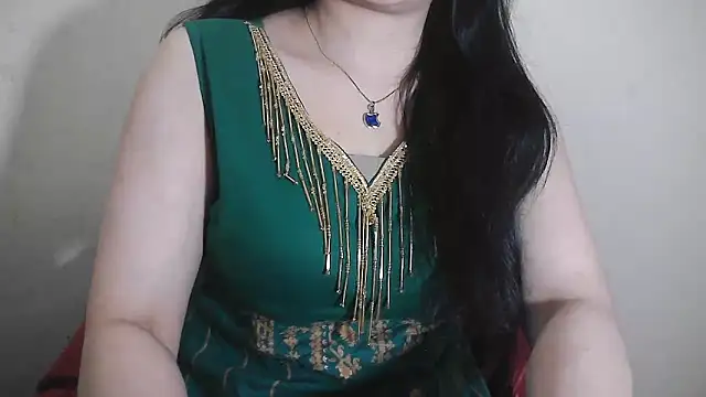 Snapshot of Chanchal--Navya chatting on 02-27-25, 08:42 Chanchal--Navya online show from 02-27-25, 08:42