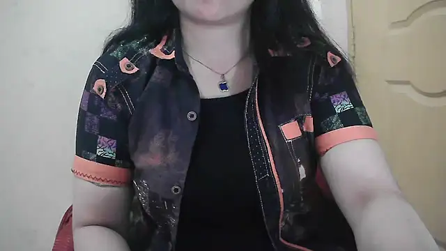 Snapshot of Chanchal--Navya chatting on 03-02-25, 05:14 Chanchal--Navya online show from 03-02-25, 05:14